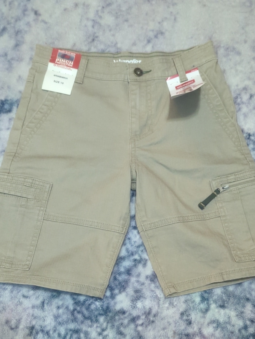 Wrangler Boys Tan Cargo Shorts with Zip Pocket